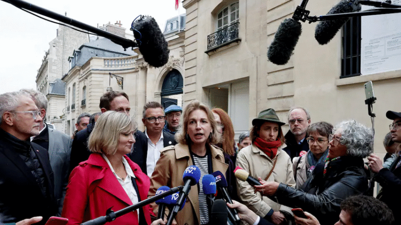 Francia: no hay ruptura con Lecornu-Macron