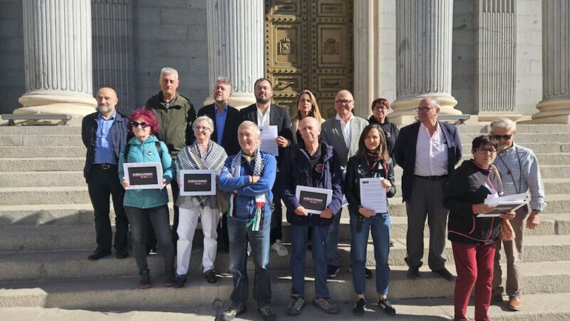 Más de 100 entidades piden a los grupos parlamentarios medidas urgentes para poner fin a 50 años de impunidad