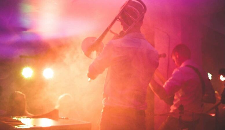 La música pop es más simple y negativa ahora que hace 50 años