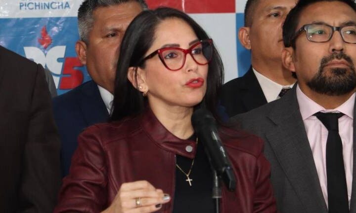 Ecuador detiene a Luisa González a cinco semanas de las elecciones regionales