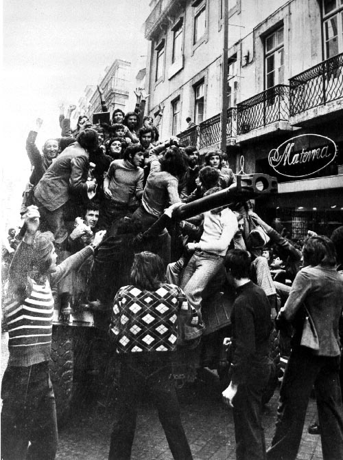 Madrugada del 25 de abril
