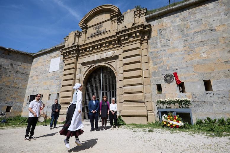El penal franquista, fuerte de San Cristóbal, ya es lugar de memoria