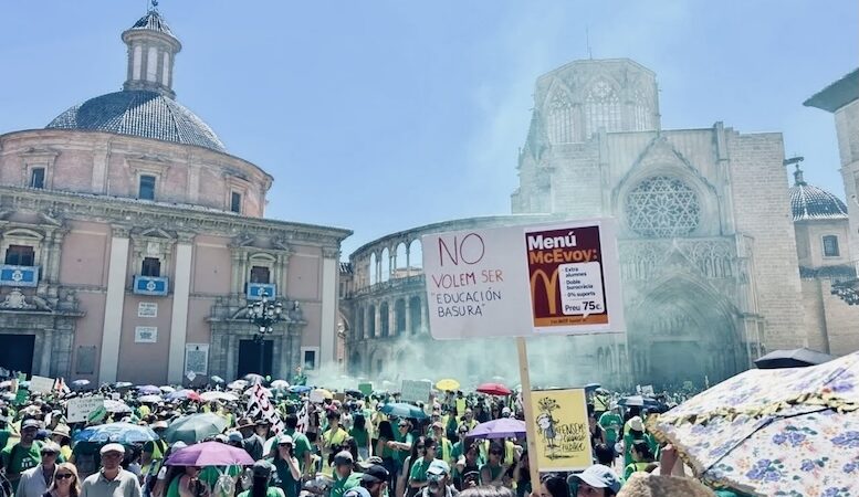 País Valenciá: Presidente, ya es suficiente
