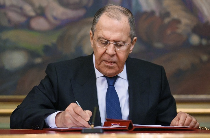 El artículo del ministro de exteriores ruso que no se publicó en Bruselas