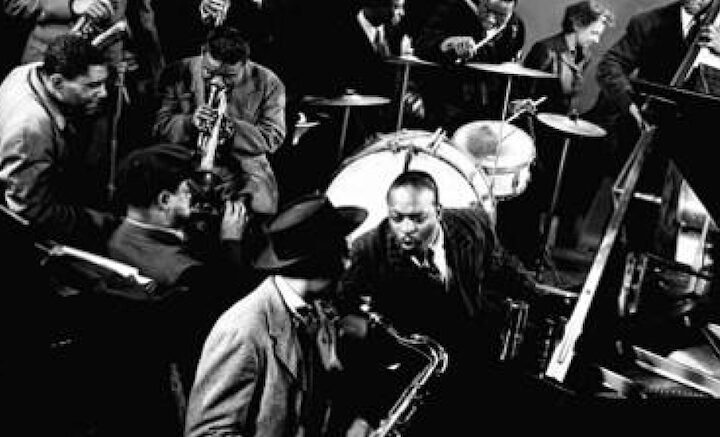 Stompin’ At The Savoy – Count Basie & His Orchestra