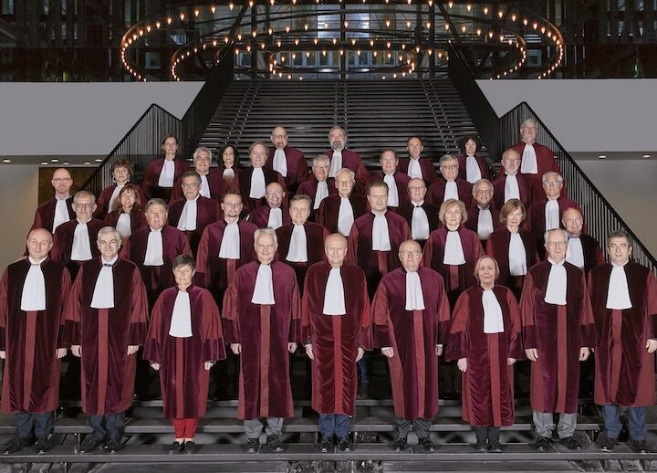 Tribunal europeo: «No se lo digas a nadie»