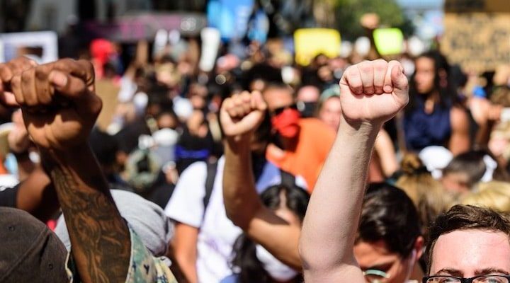 Cuando se agrieta el dominio del capitalismo europeo: urge coordinar las luchas