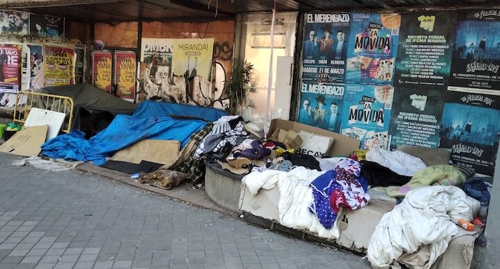 La  marea  de  los  Sin Techo …