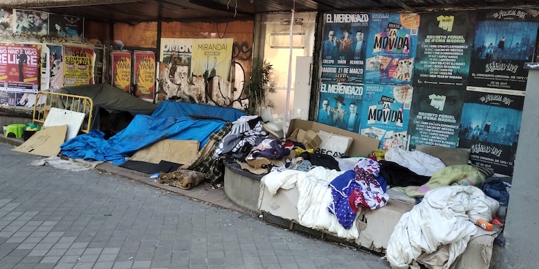 La  marea  de  los  Sin Techo …