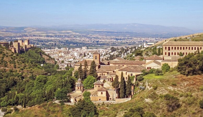 Granada: La Abadía del Sacromonte, el nuevo pelotazo hotelero del Arzobispado