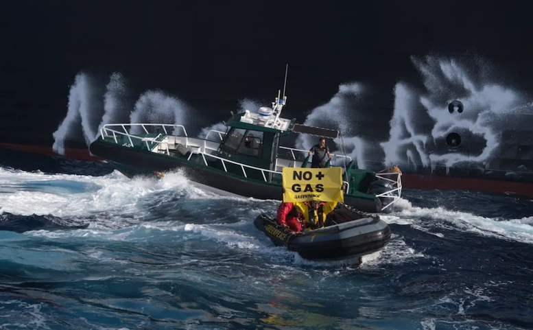 HOY! once activistas de Greenpeace se enfrentan a hasta cinco años de cárcel por una protesta