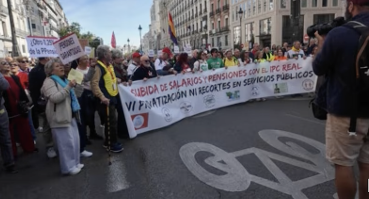 Crónica de calle:  ¡Gobierne quien gobierne, las pensiones públicas se defienden!