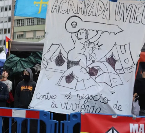 Dos Oviedos en La Escandalera: Vivienda y República frente al Campoamor